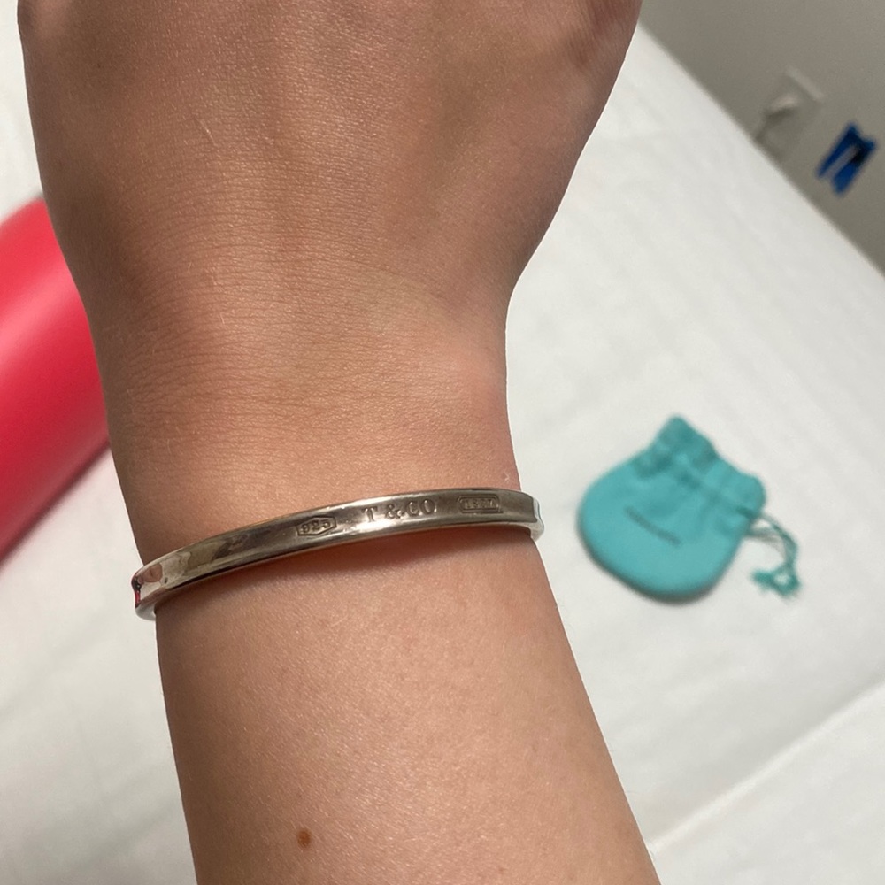 Tiffany & Co 1837 collection sterling silver cuff size small